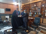 به مناسبت میلاد با سعادت فاطمه زهرا (س) از کارکنان زن فرمانداری ملکان توسط فرماندار تجلیل به عمل آمد.